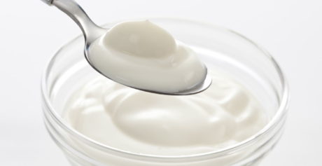 Come eliminare macchie di yogurt